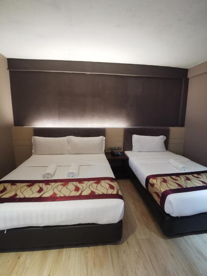 Palace Inn ミリ エクステリア 写真